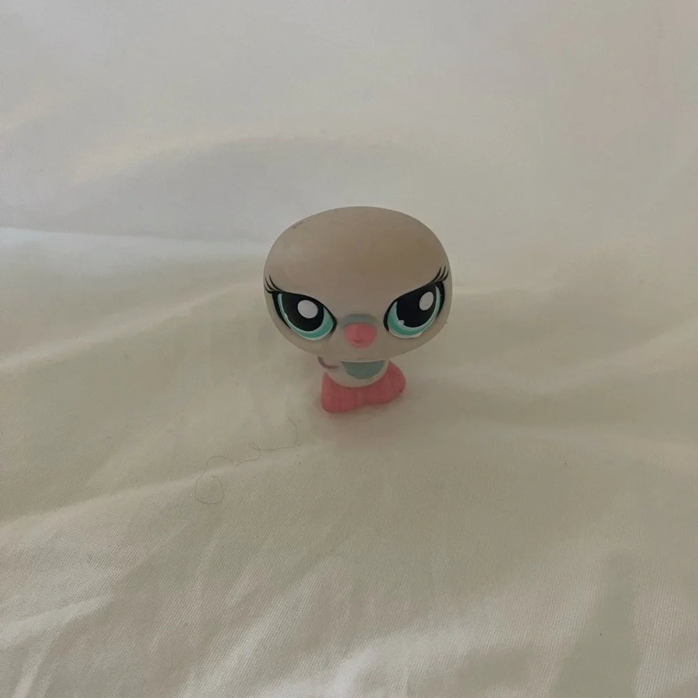 Littlest Pet Shop PIGEON #1547 Authentic Hasbro